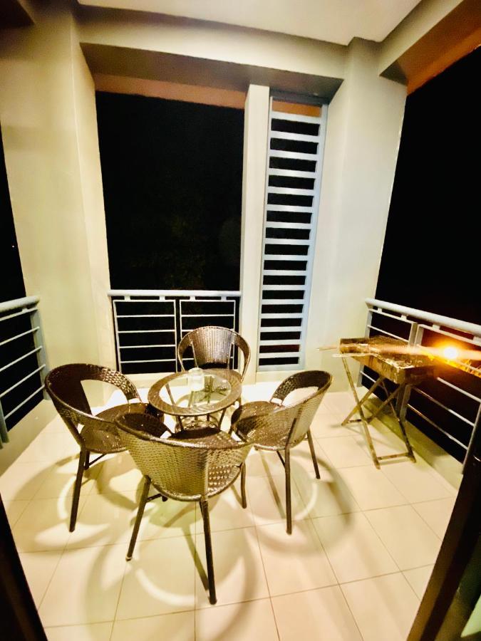 Faizal Madhi Homestay Kuching Zewnętrze zdjęcie