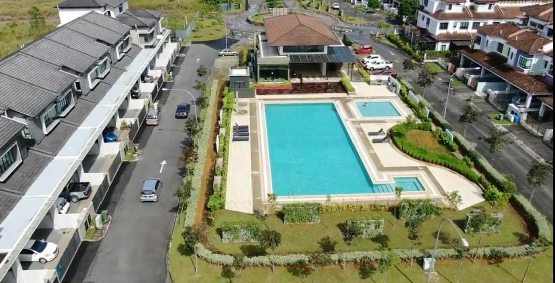 Faizal Madhi Homestay Kuching Zewnętrze zdjęcie